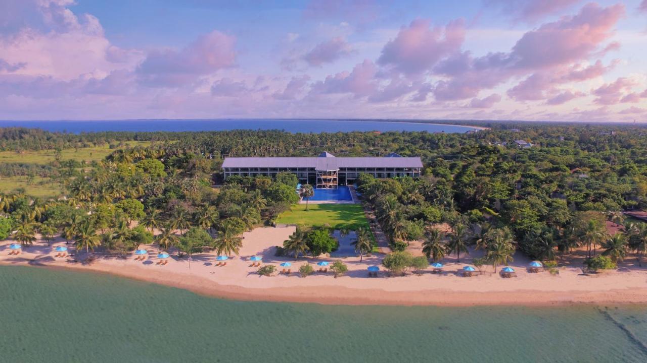Hotel Breeze Pasikudah Passikudah Exterior foto